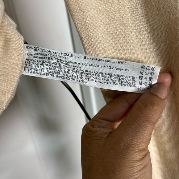 Zara Beige Knit Top - Picture 3 of 3